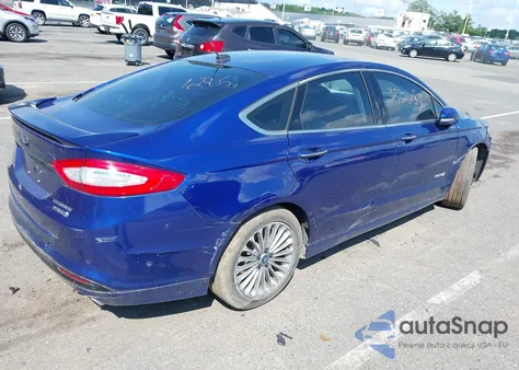 2014 Ford Fusion Hybrid Titanium из США, поврежденный, VIN 3FA6P0RU1ER126683